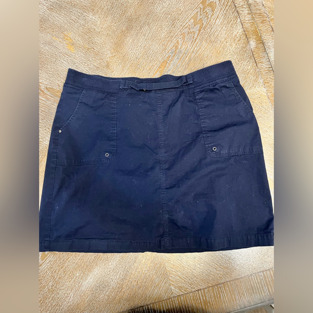 Croft & Barrow Navy Blue Skort Sz 16 Stretch Waist 38” Length 18”